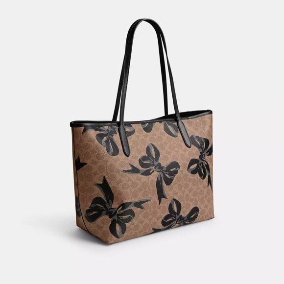 🎁Coach City Tote Bag In Signature Canvas With Bow Print - Picture 2 of 8